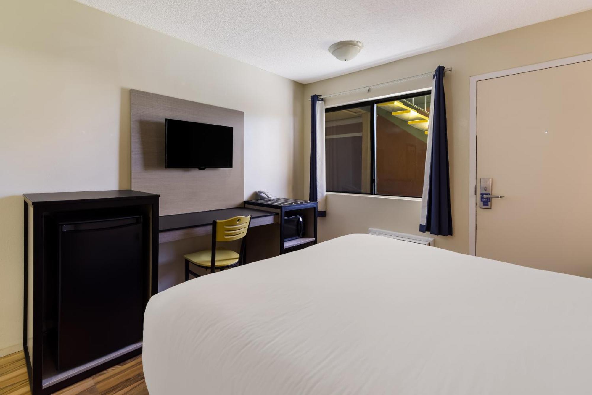 Rodeway Inn Livermore Bagian luar foto