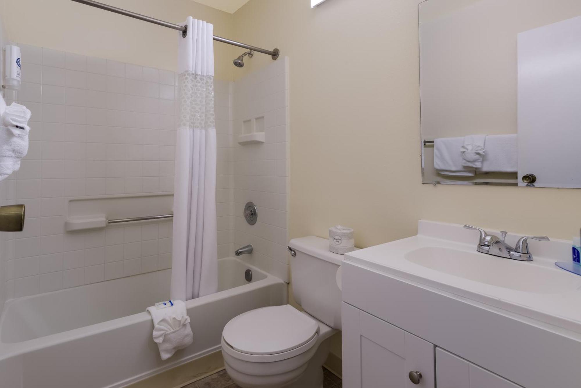 Rodeway Inn Livermore Bagian luar foto